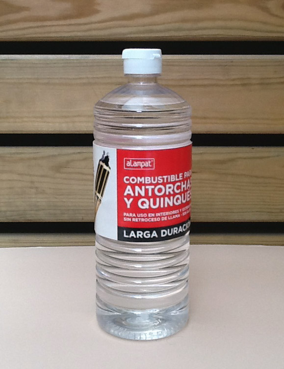 COMBUSTIBLE PARA ANTORCHAS Y BARBACOAS